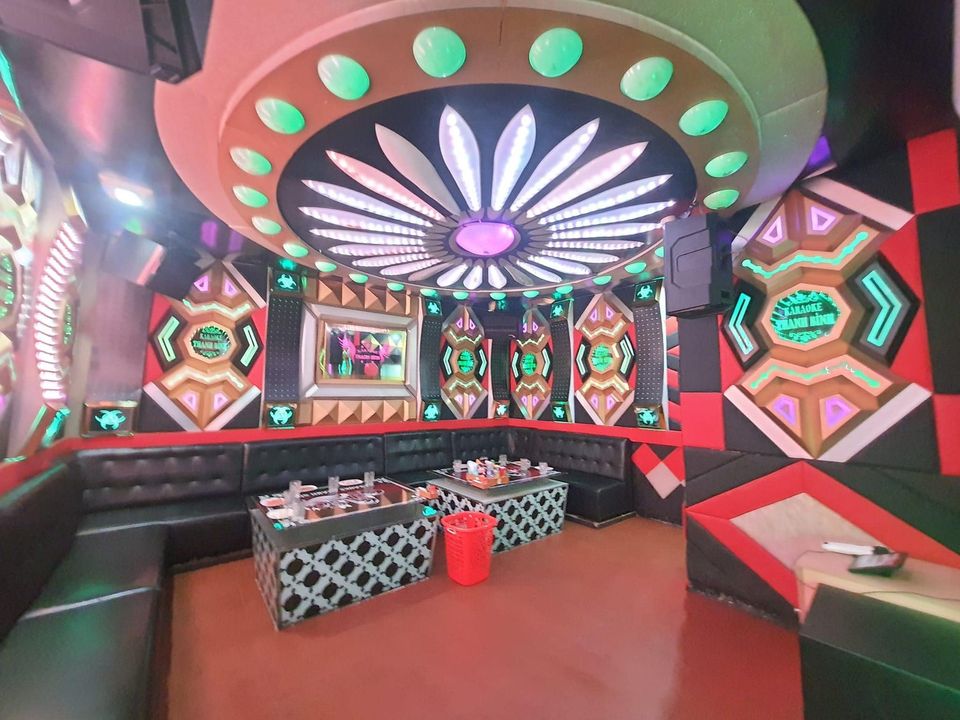 Cần Bán Gấp Quán Karaoke 6 Phòng Vip Trung Tâm Thị Xã Bình Minh